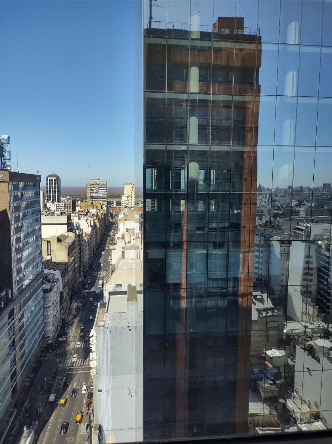 Calle Corrientes, Mirada Al Rio! Buenos Aires Esterno foto